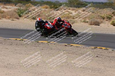 media/Oct-08-2022-SoCal Trackdays (Sat) [[1fc3beec89]]/Turn 7 Inside (145pm)/